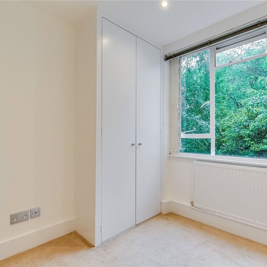 Lansdowne Road, London, W11 - Photo 1