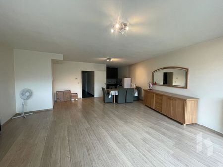 Appartement te huur - Foto 2