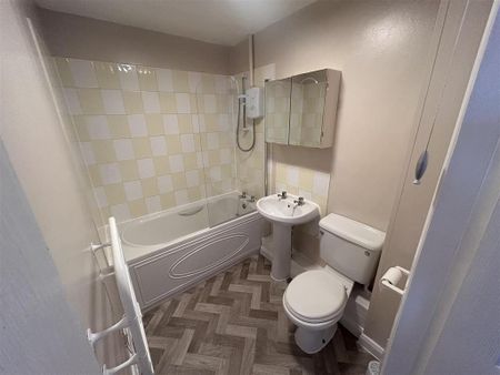 Studio to rent - Photo 5