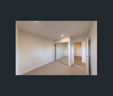Modern One-Bedroom Apartment in the Heart of Box Hill - Photo 1