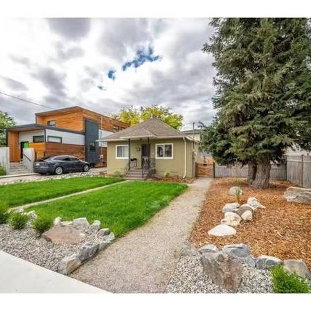 Penticton 2 bedroom house w secure garage - Photo 1