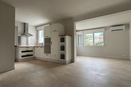 Appartement 4 pièce(s) 71.23 m2 - Photo 2