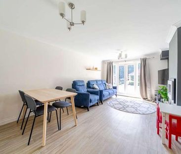 Woburn Hill, Addlestone, Surrey, KT15 - Photo 6
