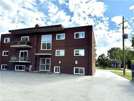 For Lease - 286 VINE Street Unit# 8, St. Catharines, Ontario - Photo 3