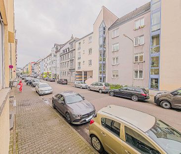 City-Residence: Modernes Apartment in Laufnähe zur Leipziger Straße - Photo 1