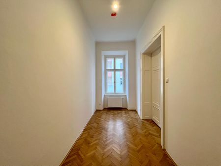 Erstbezug nach Sanierung 4-Zimmer-Wohnung in der Nähe vom Augarten - Provisionsfrei! - Foto 4