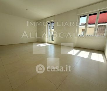 Quadrilocale in Affitto in Via Felice Cavallotti a Milano - Foto 2