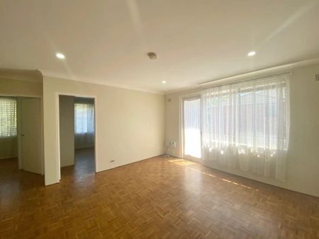 “Renovated Unit - Short walk to all!” - Photo 3