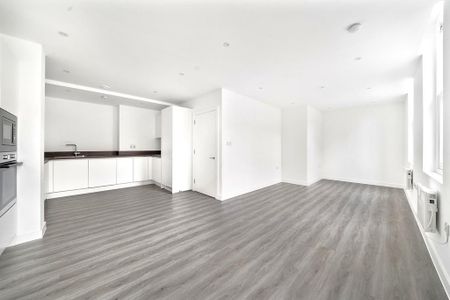3 bedroom apartment to rent - Photo 4