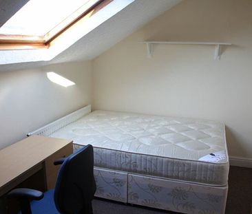 5 Bed - 5 Beechwood View, Burley, Leeds - LS4 2LP - Student - Photo 6