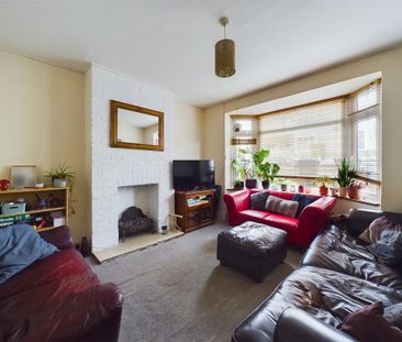 6 bedroom terraced house to rent - Photo 1