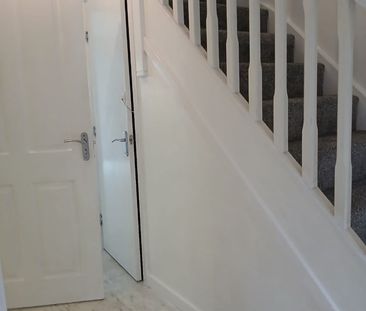 Room in a Shared House, Ansel Adams Way, HA2 - Photo 4