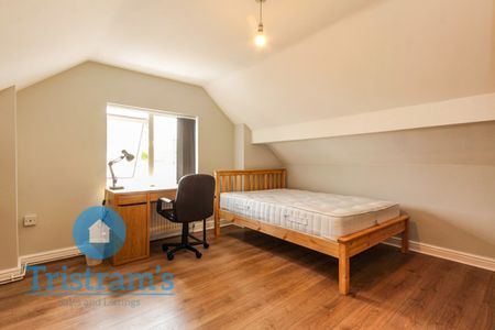 6 bed Semi-Detached House for Rent - Photo 4