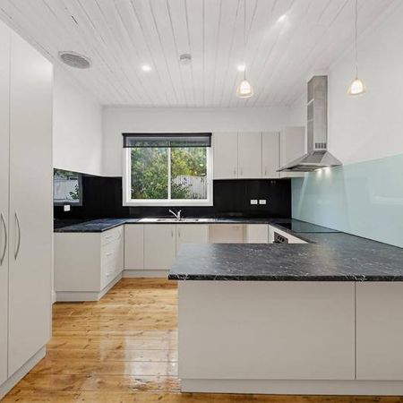 Central Bendigo Living - Renovated Home with Character and Space - Photo 3