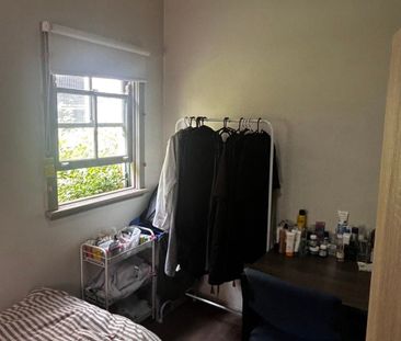 East Melbourne - Photo 1