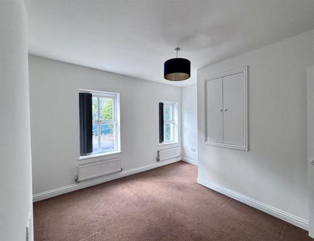 2 Bedroom Terraced To Let - Photo 4