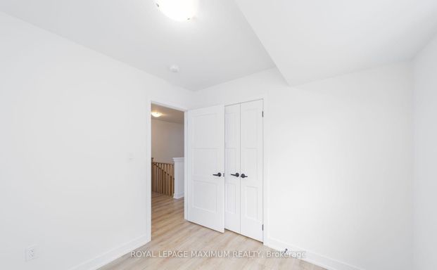 For Lease - 32 Wagon Lane Unit# 4, Barrie, Ontario - Photo 1