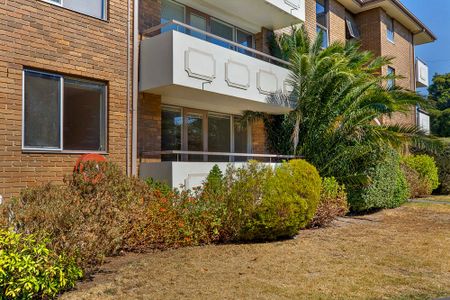 4/36 Disraeli Street, Kew VIC 3101 - Photo 4