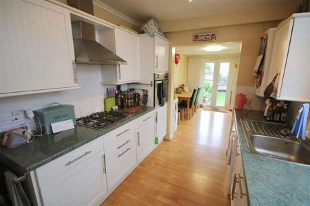 Napier Road, Southsea, PO5 - Photo 4