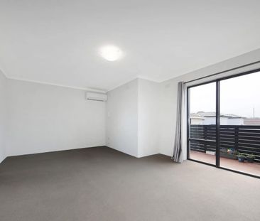 LIGHT FILLED TWO BEDROOM APARTMENT - Photo 3