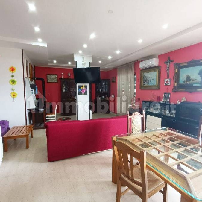 Trilocale viale Fiume Tevere, Bagnara Destra Volturno, Castel Volturno - Foto 1