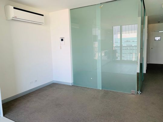 1303/6 Leicester Street, Carlton VIC 3053 - Apartment For Rent | Domain - Photo 1