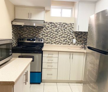 For Lease - 28 Amaryllis Drive, Brampton, Ontario - Photo 4