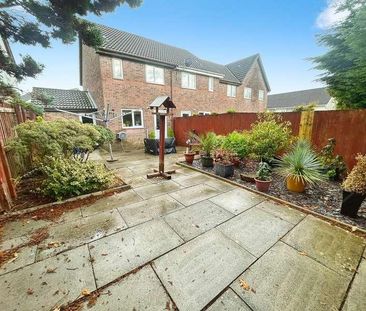 Priory Court, Neath, SA10 - Photo 3