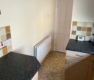 2 bedroom property to rent - Photo 4