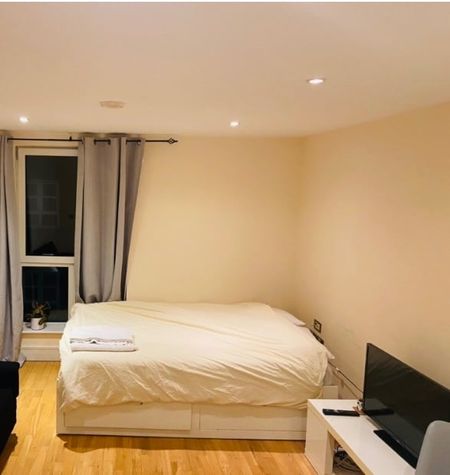 1 Bed Flat, Shoreditch, E2 - Photo 4