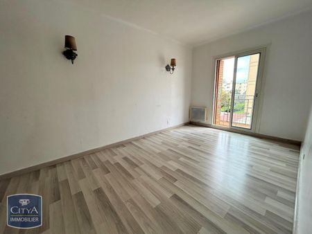 Location Appartement 3 pièces 64m² AVIGNON 84000 - Photo 4