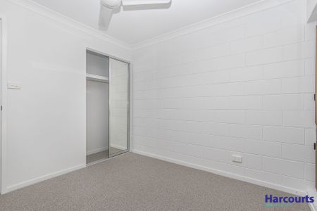 4/4 Windsor Street, Hermit Park - Photo 3