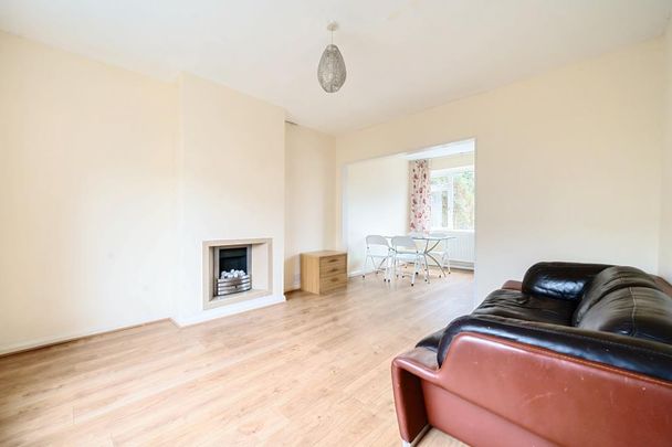 2 bedroom semi-detached house to rent - Photo 1