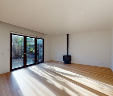 Position Perfect! - Photo 2