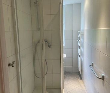 ***neu sanierte 4-Raumwohnung mit großen Balkon**** - Foto 6