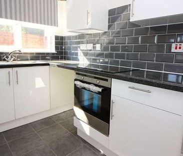 Two Mile Ash - Bed Maisonette, MK8 - Photo 2