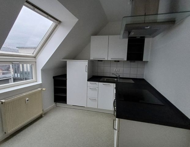 Nähe Schillerplatzt schicke Maisonette-Wohnung - Photo 1