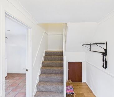 21 Lakeside Drive, Belfast, BT10 0NU - Photo 1