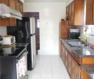 For Lease - 95 Fawndale Crescent, Toronto, Ontario - Photo 3