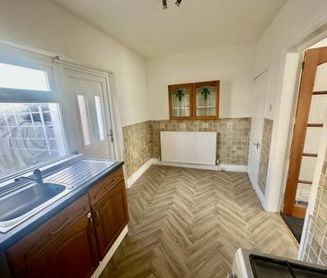 2 bedroom House To Let - Photo 2