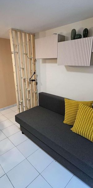 Location Appartement 1 pièce 14m² GRANVILLE 50400 - Photo 1