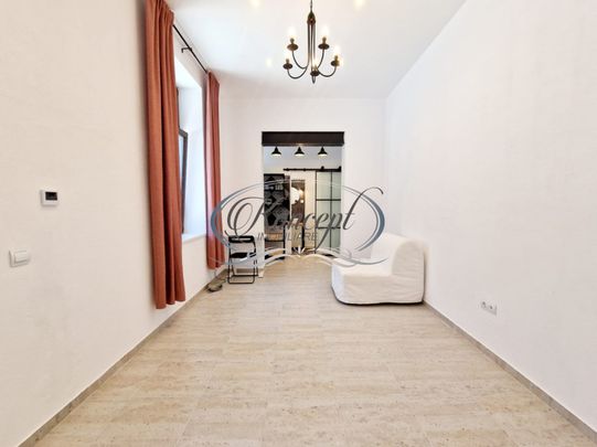 Apartament compact si luminos in zona UMF - Fotografie 1