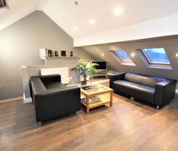 4 Bed - Flat 4, 35 Richmond Road, Headingley, Leeds - LS6 1BX - Stu... - Photo 1