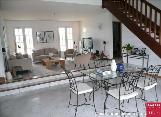Location Maison 6 pièces 154m² TOURNEFEUILLE 31170 - Photo 1
