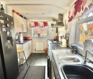 4 bedroom house to rent - Photo 5