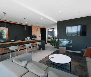 8405 Place Saint-Charles, Brossard, QC - Photo 1