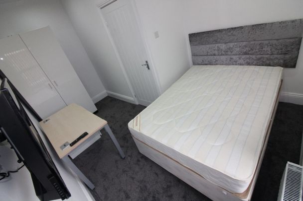 Milner Street, Preston - Photo 1