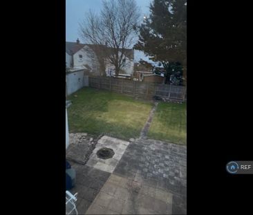 1 bedroom in a house share to rent - Photo 4