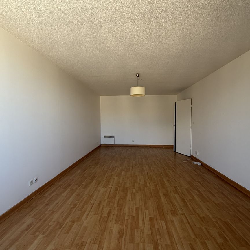 Location Appartement 2 pièces 53m² LE MANS 72000 - Photo 1