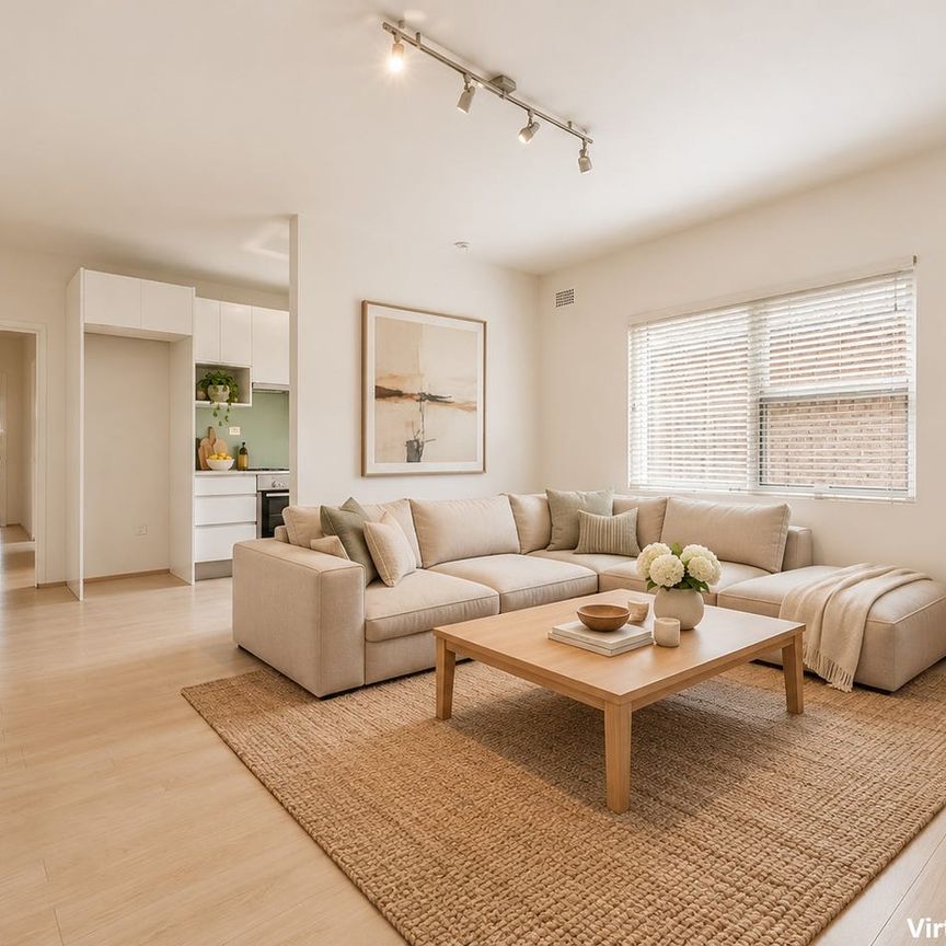 Contempoary Living in Convenient Kingsgrove - Photo 1